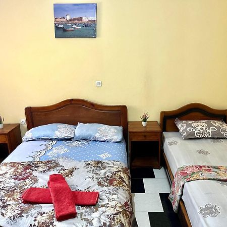 Soleado Apartamento Al Lado De La Preciosa Medina , A 3 Minutos De La Playa Andando I أصيلة المظهر الخارجي الصورة
